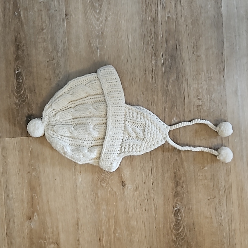 Handmade Cable Knit Fleece Lined‎ Beanie Hat with Pom Ivory Cream No Size